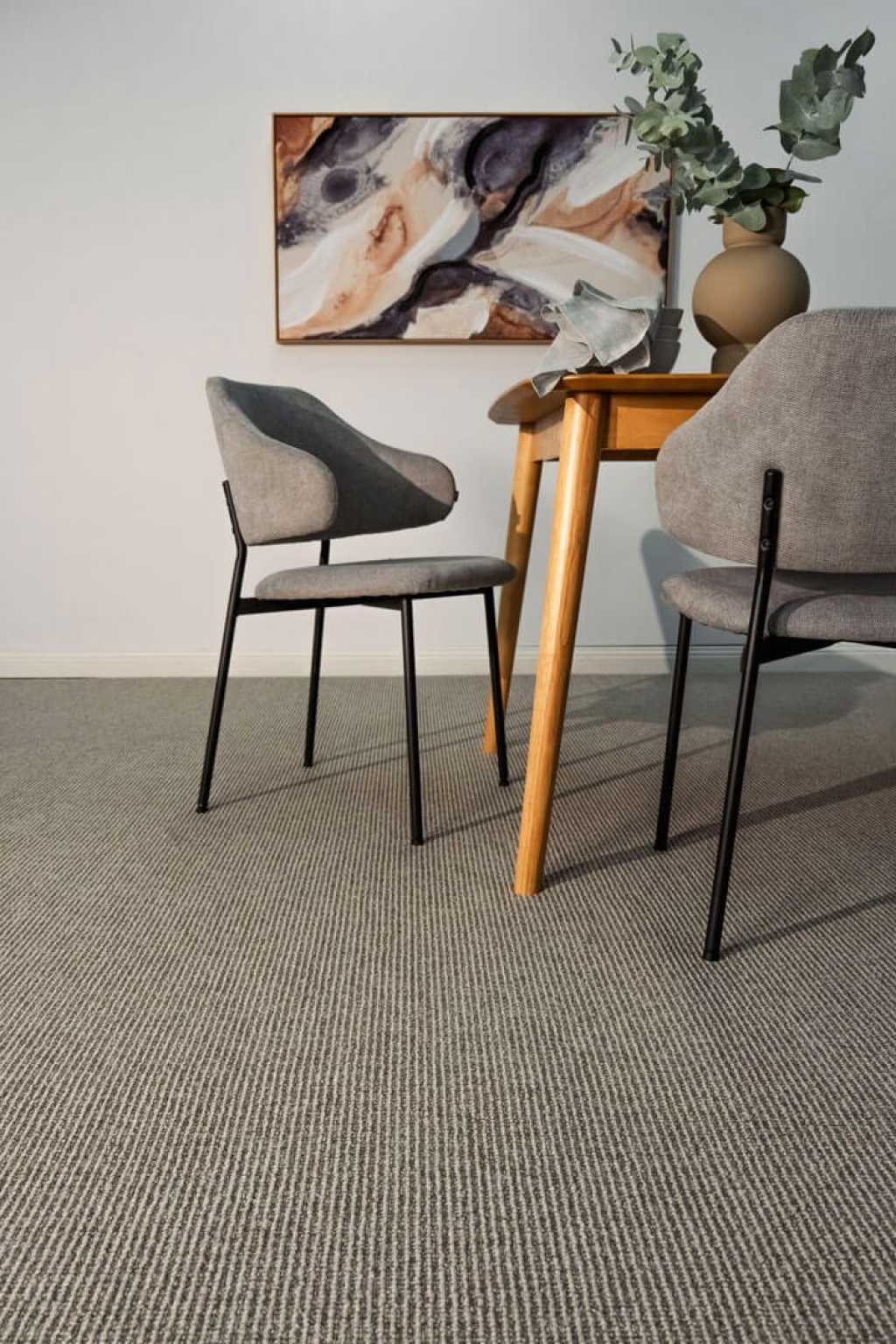 Interior design with a focus on carpet as a part of social media lead generation campaign.